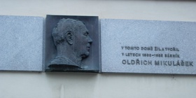 Oldřich Mikulášek